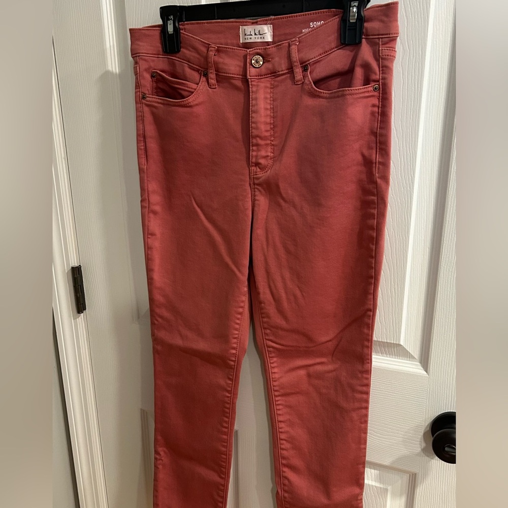 Nicole Miller Coral SoHo Skinny Pants. Size 10
